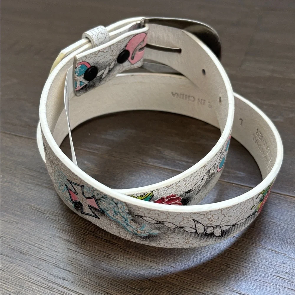 Cowgirls Rock Genuine leather lining, man-made pattern,roses,rope,peace,hearts